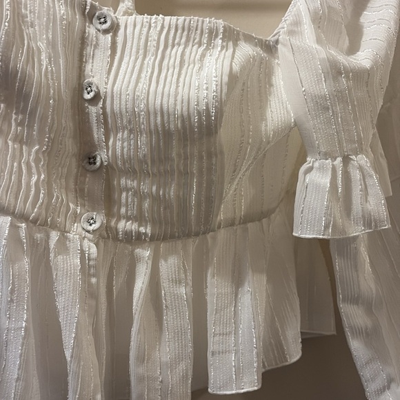 Tularosa white Blouse with Ruffled Bib Collar and Long Sleeves - crop - medium - Picture 4 of 5